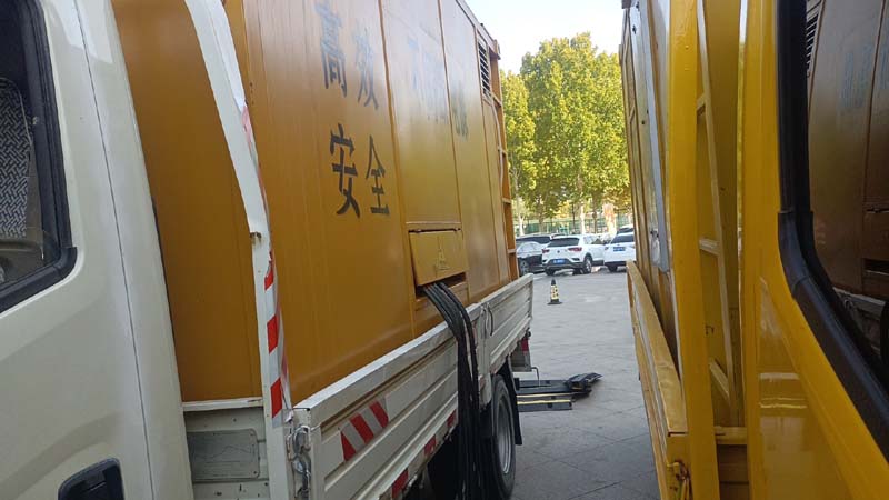 成武如何判断柴油发电机组和UPS电源的切换时间是否符合要求？